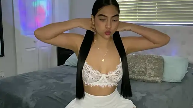 Snapshot of _HANNA_BARKER chatting on 31, 10, 2025 HANNA BARKER online show from 31, 10, 2025