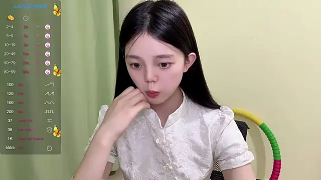 Nicole-13 online show from 6, 10, 2025