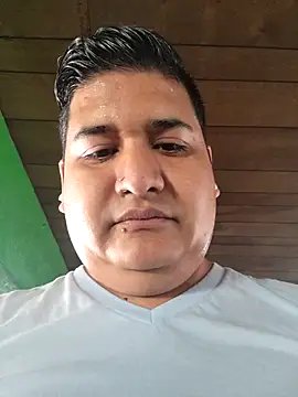 Snapshot of bebecito2780 chatting on 17, 11, 2025 bebecito2780 online show from 17, 11, 2025