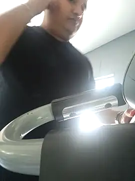 Snapshot of bebecito2780 chatting on 20, 12, 2025 bebecito2780 online show from 20, 12, 2025