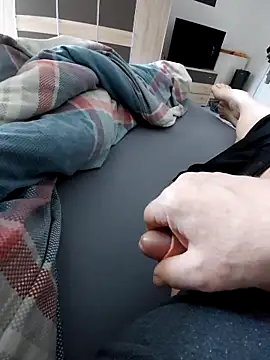 nikfu274 online show from 8, 4, 2026