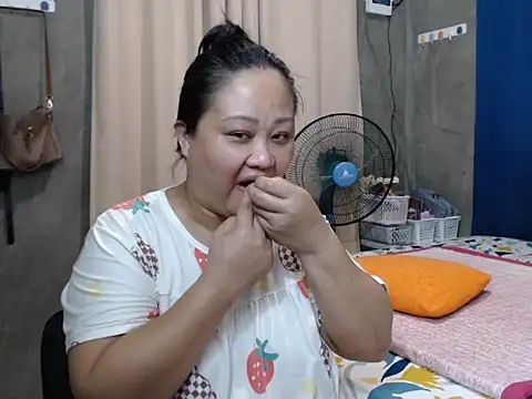 Snapshot of jengrey chatting on 20, 10, 2025 jengrey online show from 20, 10, 2025