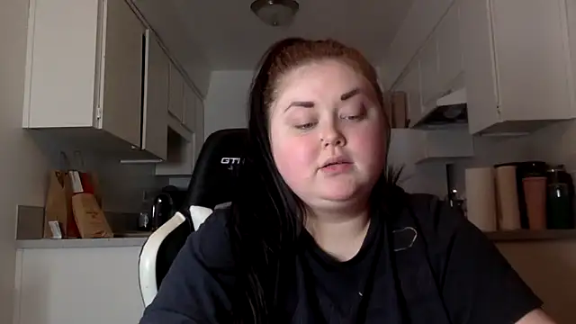Snapshot of JJbaby1 chatting on 8, 10, 2025 JJbaby1 online show from 8, 10, 2025