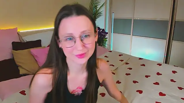 YourLovellyStory online show from 12, 3, 2026