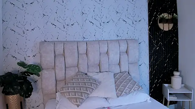 LauMiller online show from 26, 9, 2025