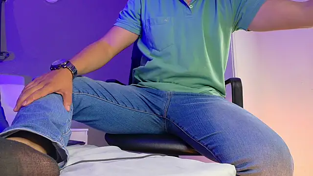 MrFox   online show from 2, 12, 2025