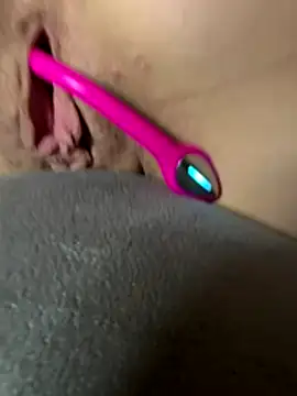 heycutie18 online show from 16, 11, 2025