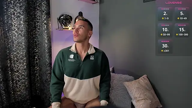 Snapshot of MarkSantozz chatting on 20, 9, 2025 MarkSantozz online show from 20, 9, 2025