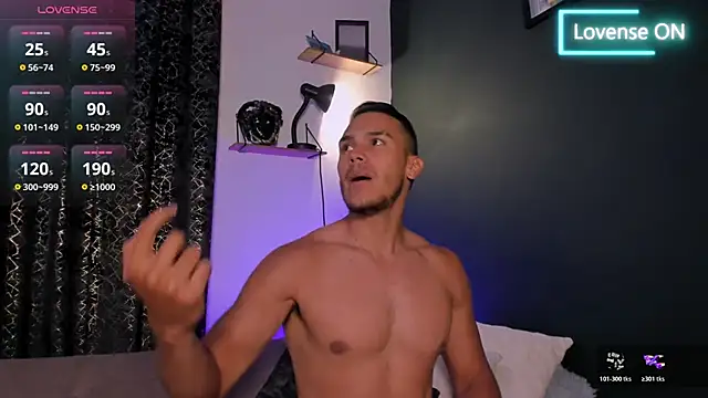 Snapshot of MarkSantozz chatting on 12, 1, 2026 MarkSantozz online show from 12, 1, 2026