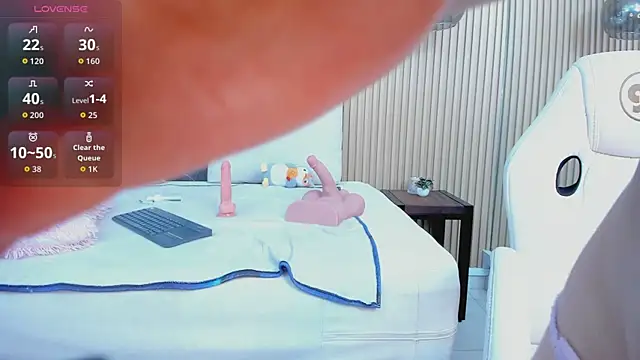 chloe murray online show from 19, 9, 2025