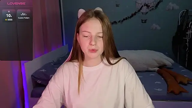 Snapshot of stefaniyaaa chatting on 10, 9, 2025 stefaniyaaa online show from 10, 9, 2025