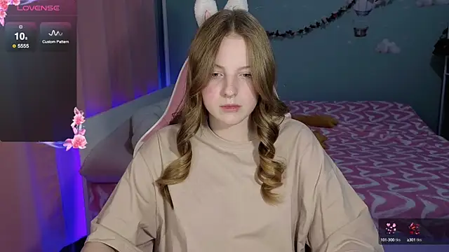 Snapshot of stefaniyaaa chatting on 30, 9, 2025 stefaniyaaa online show from 30, 9, 2025