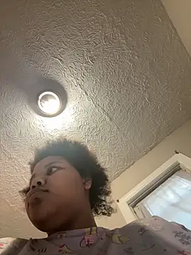 chocolate bella online show from 21, 11, 2025