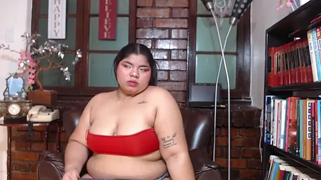 Lia Arellano online show from 2, 12, 2025