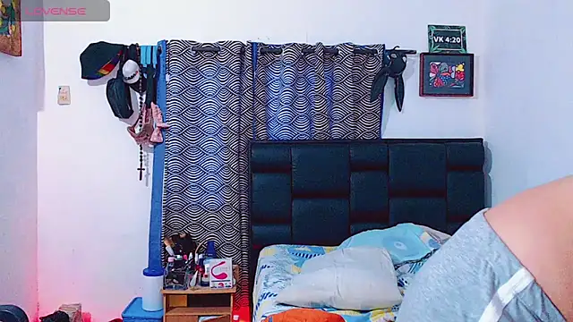 Azley sweet online show from 12, 11, 2025