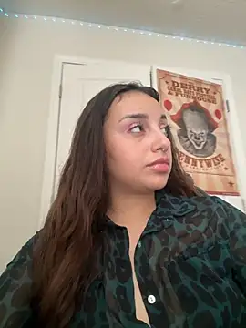 Snapshot of CharmingMaddie chatting on 24, 10, 2025 CharmingMaddie online show from 24, 10, 2025