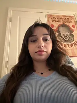 Snapshot of CharmingMaddie chatting on 30, 11, 2025 CharmingMaddie online show from 30, 11, 2025