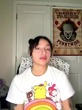 Snapshot of CharmingMaddie chatting on 14, 12, 2025 CharmingMaddie online show from 14, 12, 2025