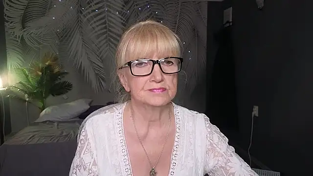 Sabina Ros online show from 17, 4, 2026