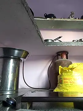 Love-pari077 online show from 28, 2, 2026