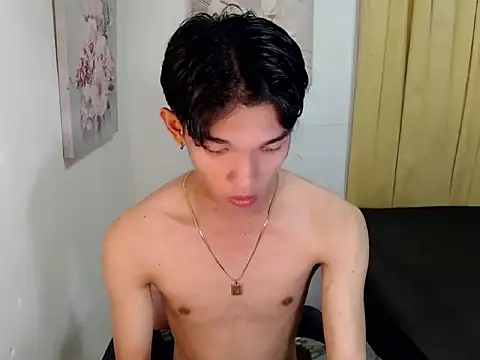 Snapshot of fuckerfriendsxx chatting on 10, 11, 2025 fuckerfriendsxx online show from 10, 11, 2025