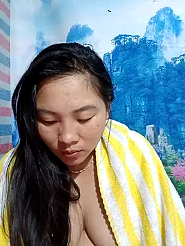 Love-Ly99 online show from 25, 9, 2025