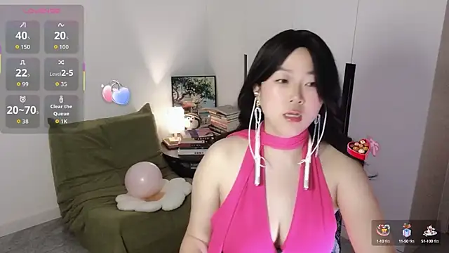 Emmaq996 online show from 11, 9, 2025