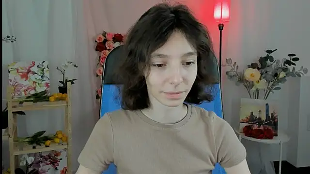 Snapshot of EmmanuellBrown chatting on 26, 11, 2025 EmmanuellBrown online show from 26, 11, 2025