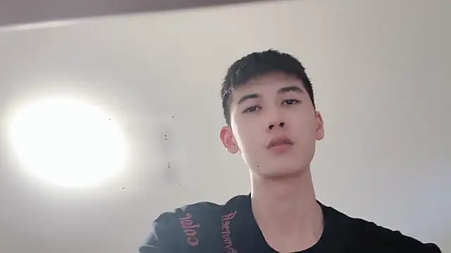 xiaojie2563 online show from 9, 8, 2026