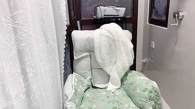 Snapshot of mmm6660 chatting on 10, 11, 2025 mmm6660 online show from 10, 11, 2025