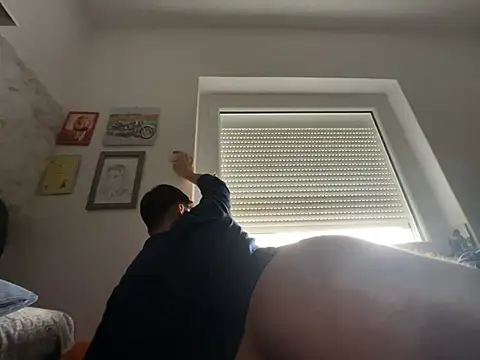 xmilolivex online show from 8, 3, 2026