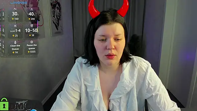 Michele Greenn online show from 22, 10, 2025