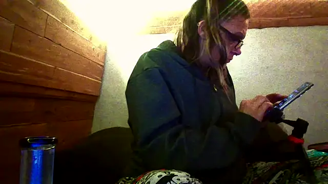 SparklesB1tch online show from 23, 10, 2025