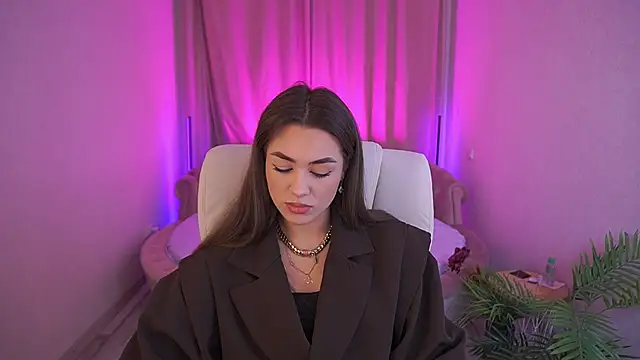 Snapshot of EricaSin chatting on 11, 10, 2025 EricaSin online show from 11, 10, 2025