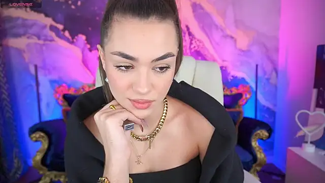 Snapshot of EricaSin chatting on 8, 11, 2025 EricaSin online show from 8, 11, 2025