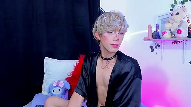 Snapshot of Cooperrosscute233 chatting on 11, 10, 2025 Cooperrosscute233 online show from 11, 10, 2025