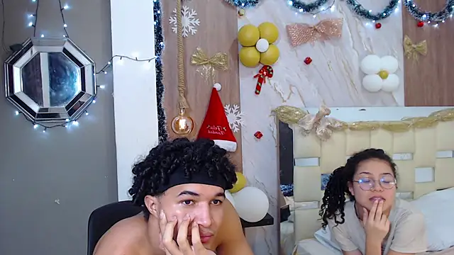 Snapshot of fire_and_moon chatting on 17, 12, 2025 fire and moon online show from 17, 12, 2025