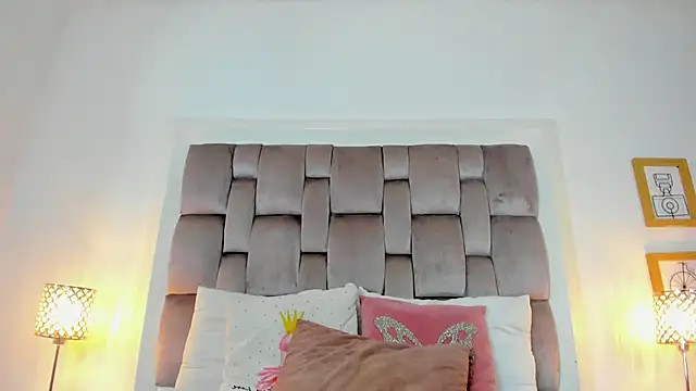 HarleyQueen666 online show from 15, 11, 2025