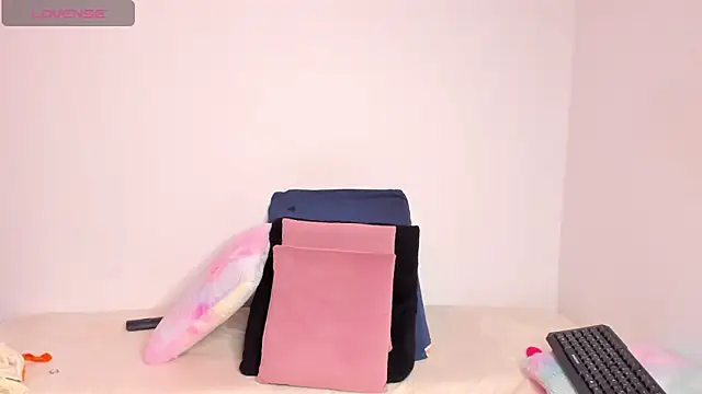 Brandy brown  online show from 22, 10, 2025