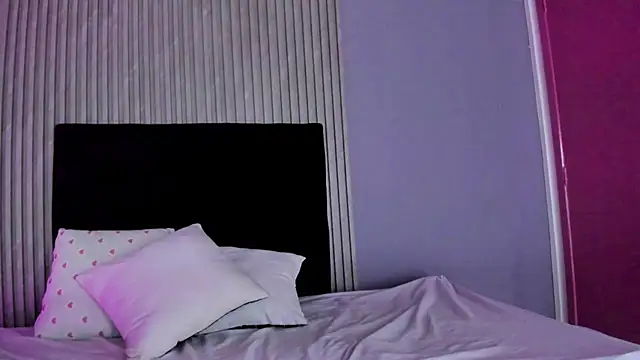 Sex samantha online show from 26, 11, 2025