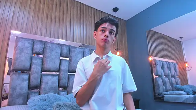 owen  johnson online show from 18, 1, 2026