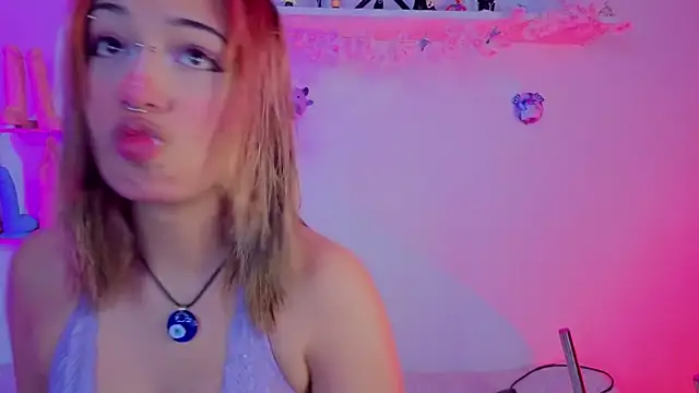 zoelight18 online show from 3, 12, 2025