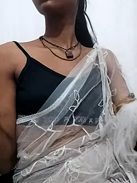 Snapshot of kaju79 chatting on 23, 7, 2026 kaju79 online show from 23, 7, 2026