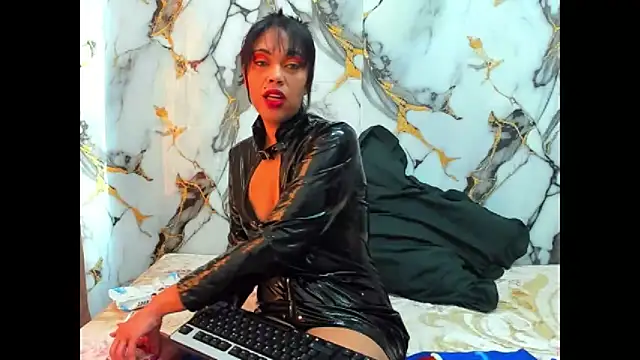 Snapshot of indiandesire4u69 chatting on 15, 9, 2025 indiandesire4u69 online show from 15, 9, 2025