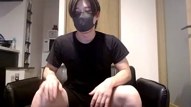 Snapshot of Mei-Tanaka chatting on 23, 9, 2025 Mei-Tanaka online show from 23, 9, 2025