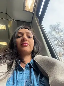 Snapshot of Ninabigtitied chatting on 12, 11, 2025 Ninabigtitied online show from 12, 11, 2025