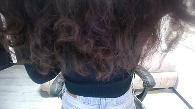 Snapshot of Velvet_Moon_V chatting on 11, 10, 2025 Velvet Moon V online show from 11, 10, 2025