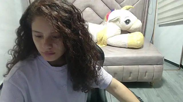 Snapshot of Velvet_Moon_V chatting on 31, 10, 2025 Velvet Moon V online show from 31, 10, 2025