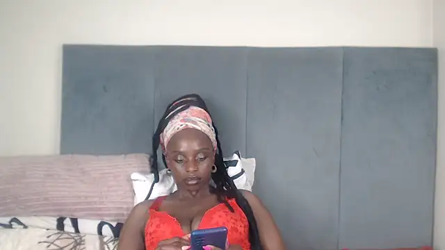 Jah-Queen online show from 4, 10, 2025