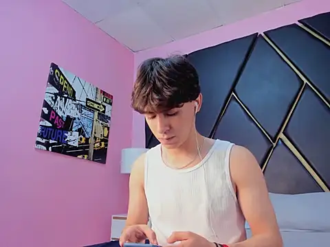 Snapshot of RoberthAlv chatting on 10, 2, 2026 RoberthAlv online show from 10, 2, 2026